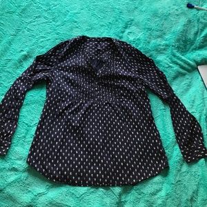 GAP White and Blue Patterned Blouse with Buttons